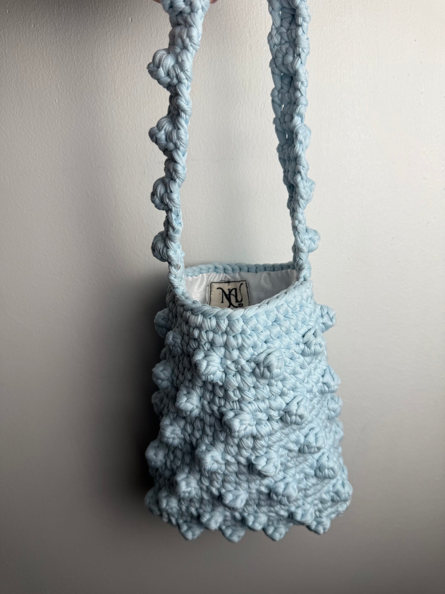 BUBBLE BAG - BABY BLUE